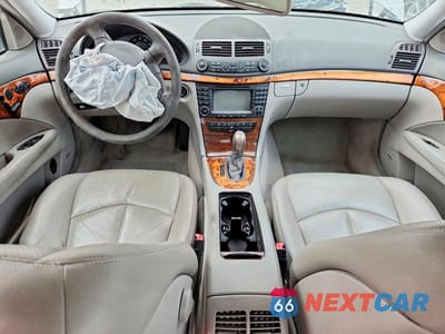 Zdjęcie 8 z 12 samochodu: 2005 MERCEDES-BENZ E 320 4MATIC VIN:WDBUF82JX5X174580 - miniatura