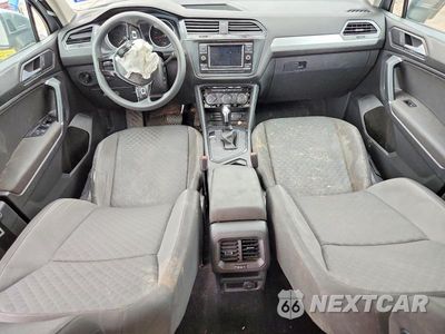 Zdjęcie 8 z 14 samochodu: 2020 VOLKSWAGEN TIGUAN S VIN:3VV1B7AX2LM054406 - miniatura