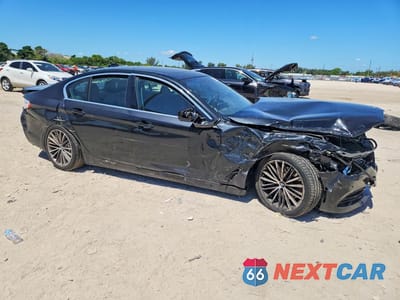 Czwarte zdjęcie samochodu z boku: 2019 BMW 530 XI VIN:WBAJA7C53KG912842 - miniatura
