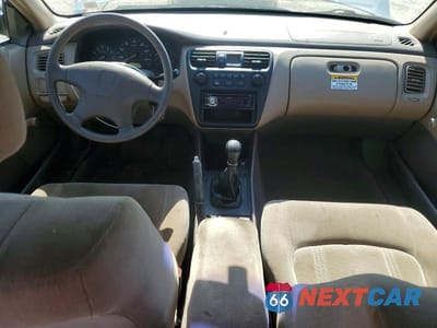 Zdjęcie 8 z 12 samochodu: 1999 HONDA ACCORD DX VIN:1HGCF8543XA012042 - miniatura