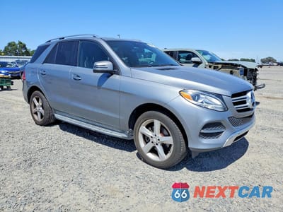 Czwarte zdjęcie samochodu z boku: 2016 MERCEDES-BENZ GLE 350 4MATIC VIN:4JGDA5HB6GA776019 - miniatura