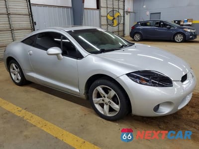 Czwarte zdjęcie samochodu z boku: 2006 MITSUBISHI ECLIPSE GS VIN:4A3AK24F06E057154 - miniatura