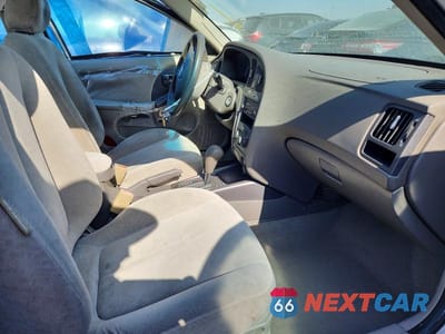 Zdjęcie 7 z 12 samochodu: 2005 HYUNDAI ELANTRA GLS VIN:KMHDN46D35U962261 - miniatura