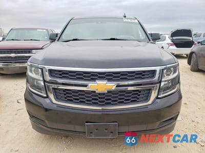 Piąte zdjęcie samochodu w środku: 2018 CHEVROLET SUBURBAN K1500 LT VIN:1GNSKHKC8JR208821 - miniatura