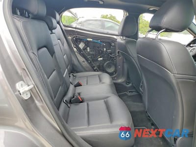 Zdjęcie 10 z 12 samochodu: 2018 MERCEDES-BENZ GLA 250 VIN:WDCTG4EB5JJ444426 - miniatura