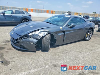 2016 FERRARI CALIFORNIA T ZFF77XJA0G0213097 - główne zdjęcie licytacji z USA - miniatura