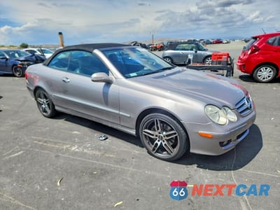 Czwarte zdjęcie samochodu z boku: 2006 MERCEDES-BENZ CLK 350 VIN:WDBTK56G36T064144 - miniatura
