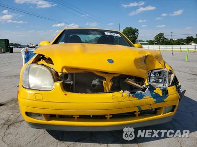 Piąte zdjęcie samochodu w środku: 1998 MERCEDES-BENZ SLK 230 KOMPRESSOR VIN:WDBKK47F2WF073170 - miniatura