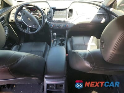 Zdjęcie 8 z 13 samochodu: 2017 CHEVROLET IMPALA LT VIN:2G1105S33H9163602 - miniatura