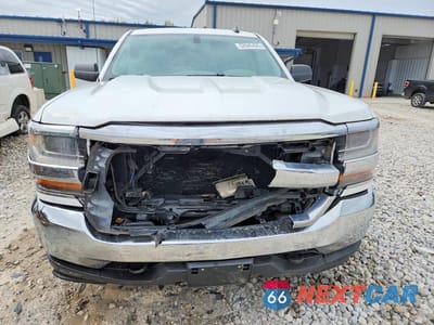 Piąte zdjęcie samochodu w środku: 2016 CHEVROLET SILVERADO K1500 VIN:3GCUKNEC9GG187546 - miniatura