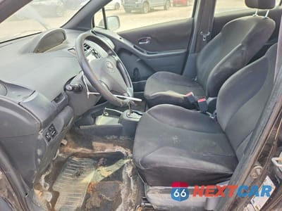 Zdjęcie 7 z 12 samochodu: 2006 TOYOTA YARIS VIN:JTDKT923165022869 - miniatura