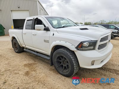 Czwarte zdjęcie samochodu z boku: 2016 RAM 1500 SPORT VIN:1C6RR7HT5GS244009 - miniatura