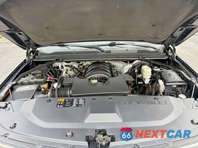 Zdjęcie 7 z 10 samochodu: 2015 CHEVROLET SUBURBAN K1500 LT VIN:1GNSKJKC2FR694668 - miniatura