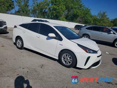 Czwarte zdjęcie samochodu z boku: 2021 TOYOTA PRIUS LE VIN:JTDKAMFU3M3150177 - miniatura