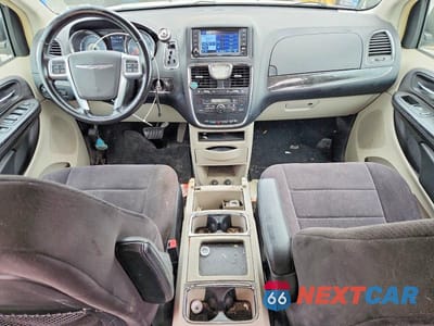 Zdjęcie 8 z 13 samochodu: 2011 CHRYSLER TOWN & COUNTRY TOURING VIN:2A4RR5DG8BR613262 - miniatura
