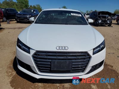 Piąte zdjęcie samochodu w środku: 2017 AUDI TT VIN:TRUC5AFVXH1011784 - miniatura