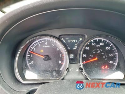Zdjęcie 9 z 12 samochodu: 2019 NISSAN VERSA SV VIN:3N1CN7AP7KL876396 - miniatura