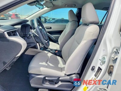 Zdjęcie 7 z 13 samochodu: 2024 TOYOTA COROLLA CROSS L VIN:7MUAAAAG4RV108446 - miniatura