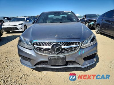 Piąte zdjęcie samochodu w środku: 2016 MERCEDES-BENZ E 350 VIN:WDDHF5KB8GB315565 - miniatura