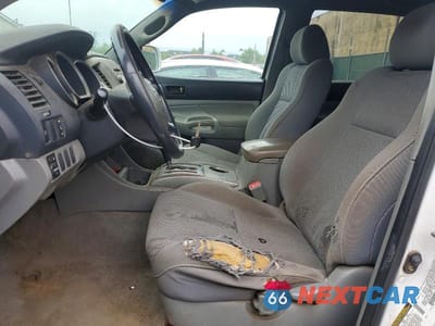 Zdjęcie 7 z 12 samochodu: 2005 TOYOTA TACOMA DOUBLE CAB LONG BED VIN:5TEMU52N15Z117184 - miniatura