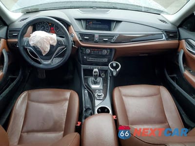 Zdjęcie 8 z 14 samochodu: 2015 BMW X1 XDRIVE28I VIN:WBAVL1C5XFVY36885 - miniatura