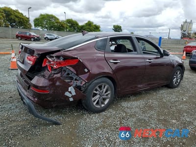 Trzecie zdjęcie samochodu z tyłu: 2020 KIA OPTIMA LX VIN:5XXGT4L31LG402809 - miniatura