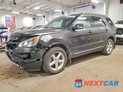 2017 FORD EXPLORER XLT 1FM5K8D88HGB38446 - główne zdjęcie licytacji z USA - miniatura