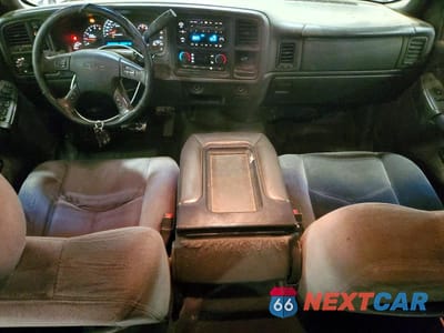 Zdjęcie 8 z 12 samochodu: 2007 GMC SIERRA K2500 HEAVY DUTY VIN:1GTHK23D87F172291 - miniatura