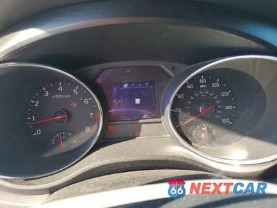 Zdjęcie 9 z 14 samochodu: 2016 KIA SEDONA LX VIN:KNDMB5C12G6210569 - miniatura