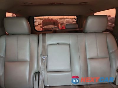 Zdjęcie 10 z 13 samochodu: 2013 CHEVROLET TAHOE C1500 LT VIN:1GNSCBE02DR315945 - miniatura