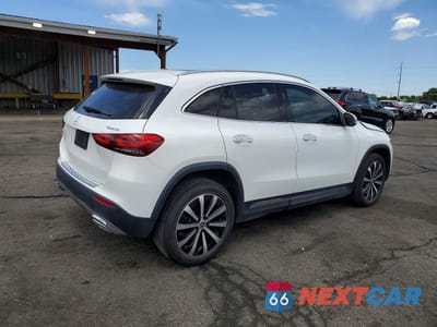 Trzecie zdjęcie samochodu z tyłu: 2023 MERCEDES-BENZ GLA 250 4MATIC VIN:W1N4N4HB3PJ486364 - miniatura