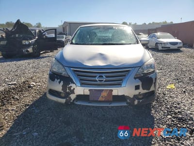 Piąte zdjęcie samochodu w środku: 2013 NISSAN SENTRA SV VIN:1N4AB7AP9DN901577 - miniatura