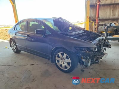 Czwarte zdjęcie samochodu z boku: 2007 HONDA CIVIC LX VIN:JHMFA16597S000205 - miniatura