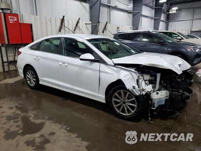 Czwarte zdjęcie samochodu z boku: 2019 HYUNDAI SONATA SE VIN:5NPE24AFXKH762686 - miniatura