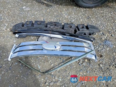 Zdjęcie 13 z 14 samochodu: 2010 TOYOTA SIENNA LE 8-PASSENGER VIN:5TDKK4CC3AS321125 - miniatura