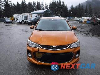 Piąte zdjęcie samochodu w środku: 2018 CHEVROLET SONIC PREMIER VIN:1G1JF6SB4J4107236 - miniatura