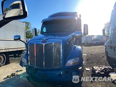 Zdjęcie 6 z 11 samochodu: 2018 PETERBILT 579 TRUCKS VIN:1XPBDP9X9JD489528 - miniatura