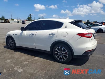 Drugie zdjęcie samochodu z przodu: 2018 MASERATI LEVANTE VIN:ZN661XUA6JX292117 - miniatura