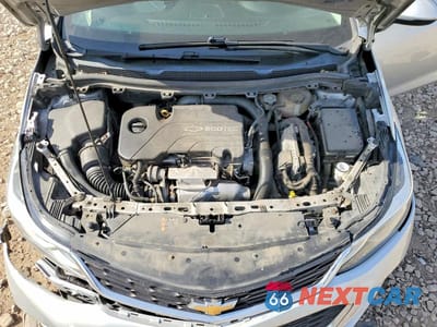 Zdjęcie 11 z 12 samochodu: 2017 CHEVROLET CRUZE LT VIN:1G1BE5SMXH7213637 - miniatura