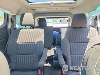 Zdjęcie 10 z 13 samochodu: 2017 GMC ACADIA SLE VIN:1GKKNSLS6HZ259557 - miniatura