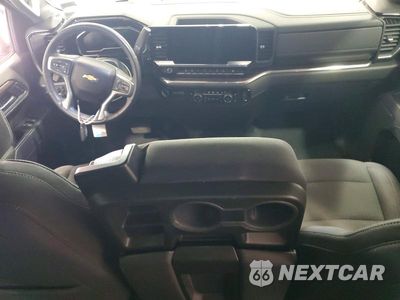 Zdjęcie 8 z 12 samochodu: 2023 CHEVROLET 1500 SILVERADO VIN:1GCUDDED7PZ258742 - miniatura