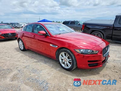 Czwarte zdjęcie samochodu z boku: 2017 JAGUAR XE VIN:SAJAD4BG1HA973132 - miniatura