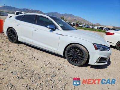 Czwarte zdjęcie samochodu z boku: 2018 AUDI S5 PREMIUM PLUS VIN:WAUB4CF58JA086247 - miniatura