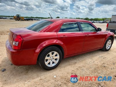Trzecie zdjęcie samochodu z tyłu: 2008 CHRYSLER 300 LX VIN:2C3KA43R58H219846 - miniatura