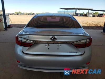 Zdjęcie 6 z 13 samochodu: 2016 LEXUS ES 300H VIN:JTHBW1GG1G2108687 - miniatura