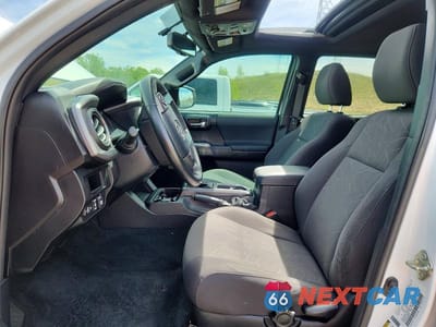 Zdjęcie 7 z 12 samochodu: 2017 TOYOTA TACOMA TRD OFF-ROAD VIN:3TMCZ5AN7HM045620 - miniatura