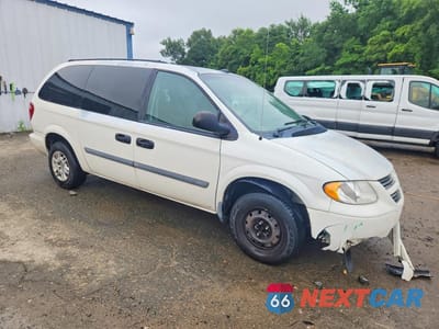 Czwarte zdjęcie samochodu z boku: 2005 DODGE GRAND CARAVAN SE VIN:1D4GP24R25B291761 - miniatura