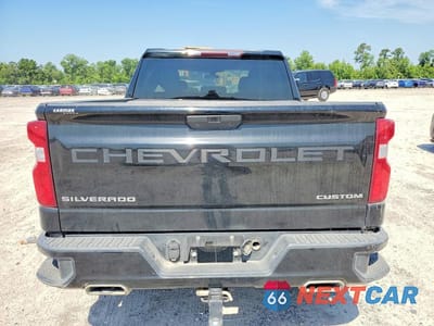 Zdjęcie 6 z 12 samochodu: 2021 CHEVROLET SILVERADO VIN:3GCPYCEF4MG249926 - miniatura