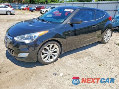 2015 HYUNDAI VELOSTER BASE KMHTC6AD8FU225465 - główne zdjęcie licytacji z USA - miniatura