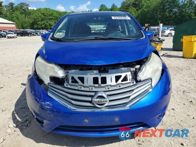 Piąte zdjęcie samochodu w środku: 2015 NISSAN VERSA NOTE SV VIN:3N1CE2CP5FL397786 - miniatura